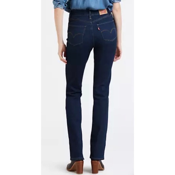Levi’s High Rise Straight Leg Jeans - Picture 6 of 6